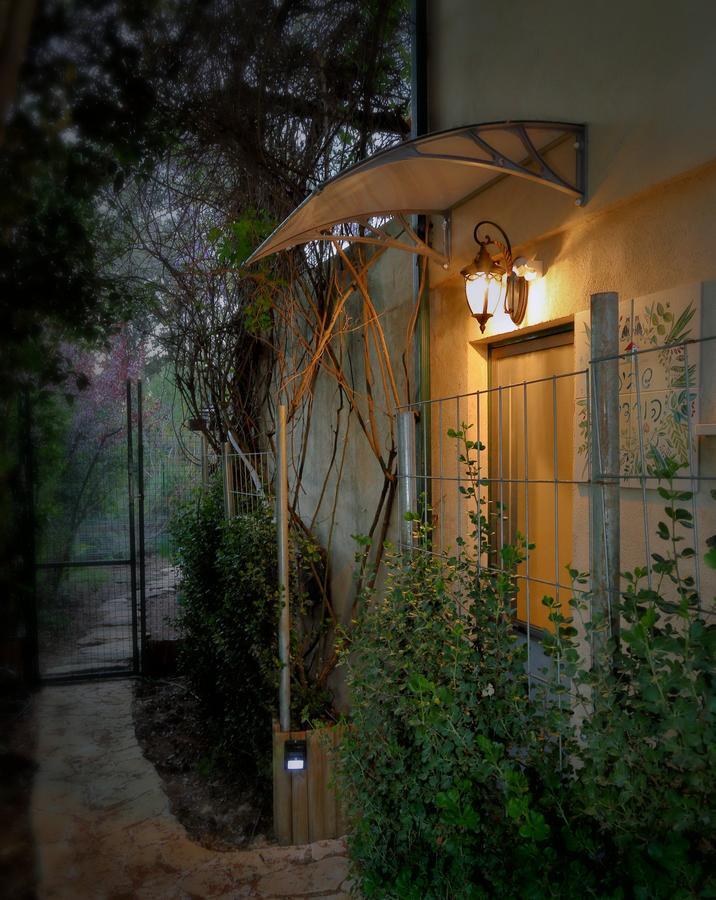 Lodge The Rose Trail Kefar Weradim